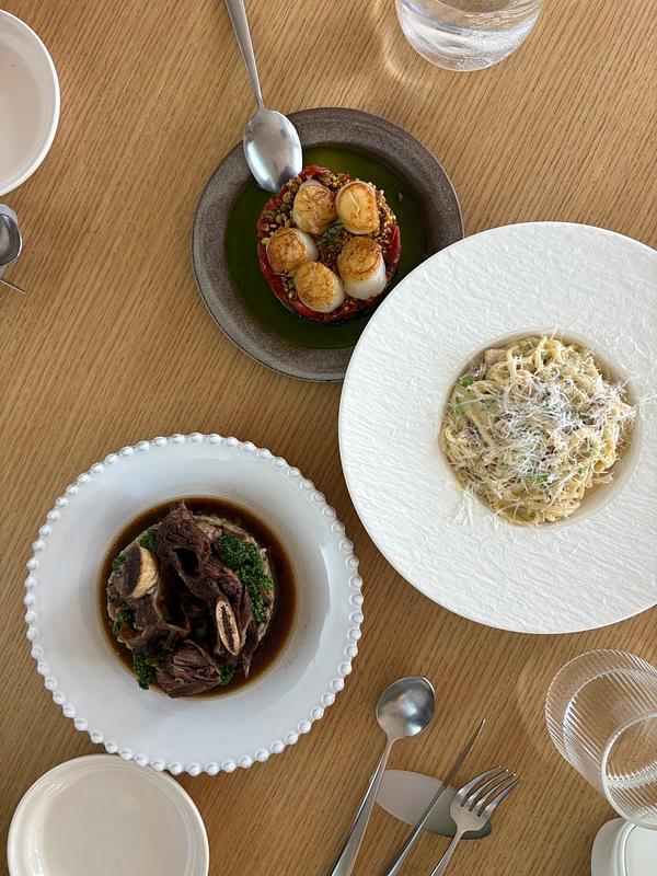 Nyeog Bistro and Winebar