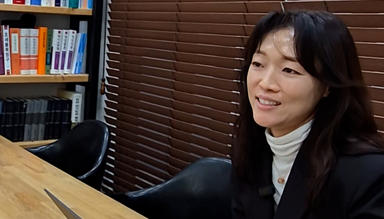 Lawyer Kim Hana