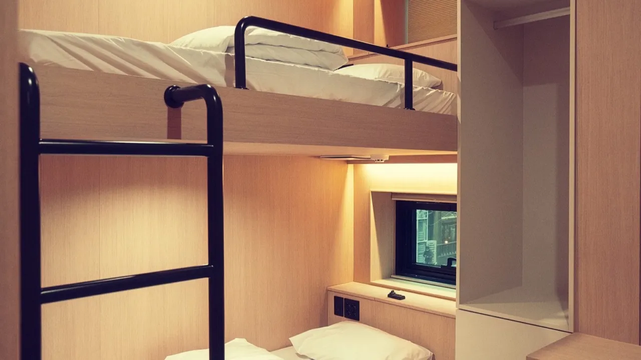 Monreve Cabins — a stay campaign on X30